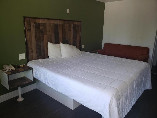 University Inn Fresno image 27